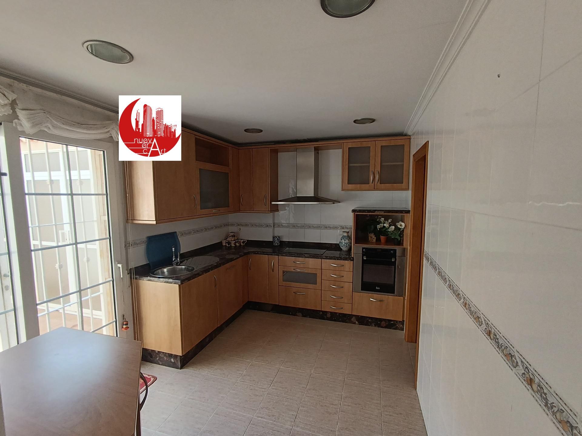Casa o xalet en venda a Barrio de Peral - San Félix