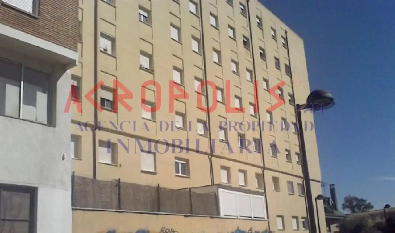 Vista exterior de Pis en venda en Zamora Capital  amb Calefacció