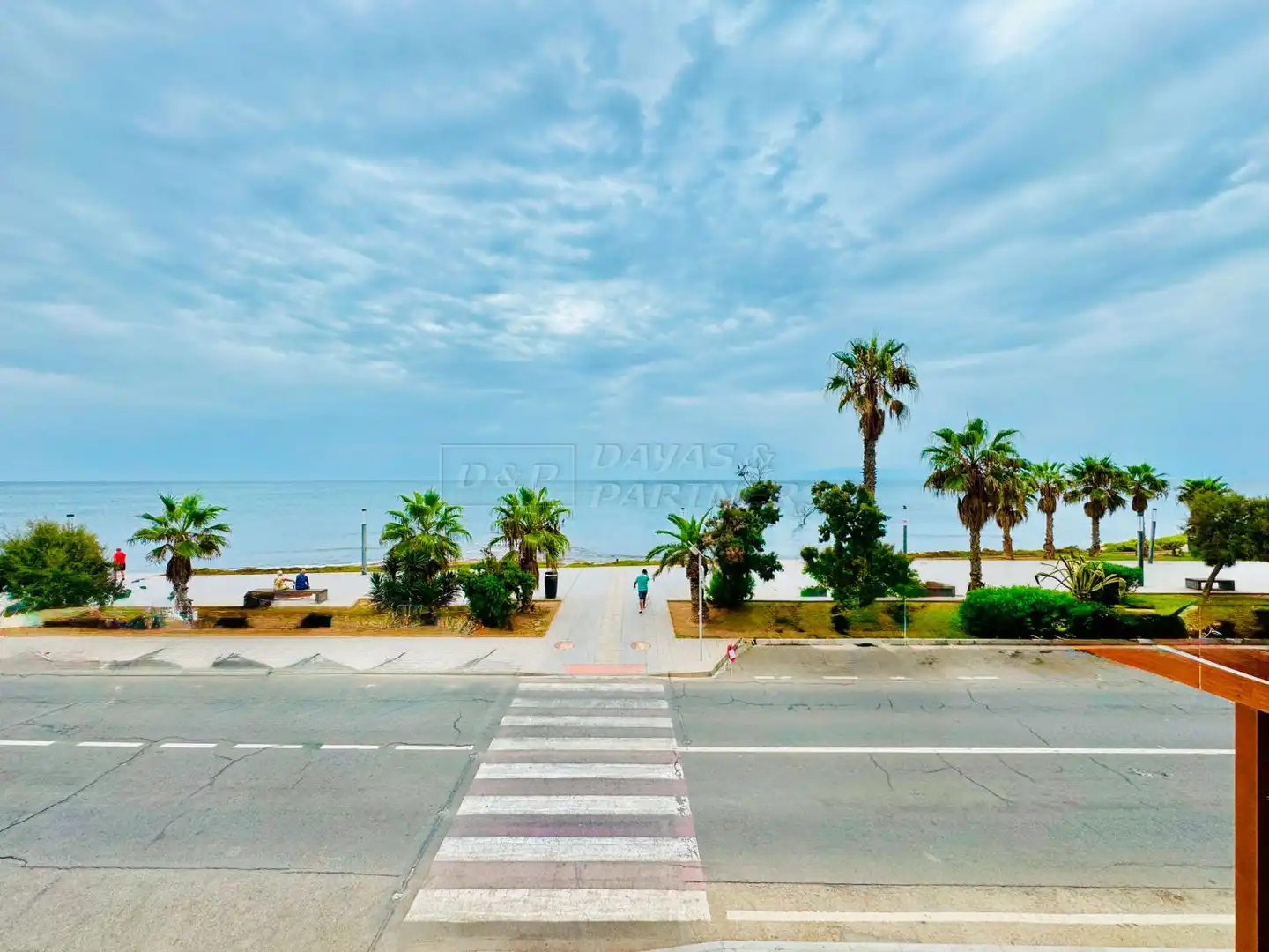 Außenansicht von Wohnungen zum Verkauf in Torrevieja mit Terrasse und Gemeinschaftspool