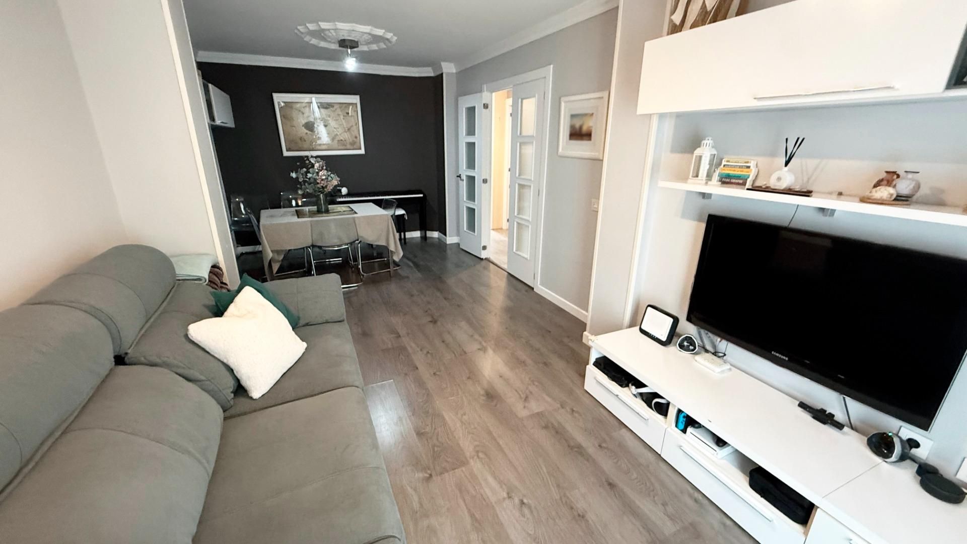 Sala de estar de Casa adosada en venta en Chiclana de la Frontera con Aire acondicionado, Trastero y Balcón