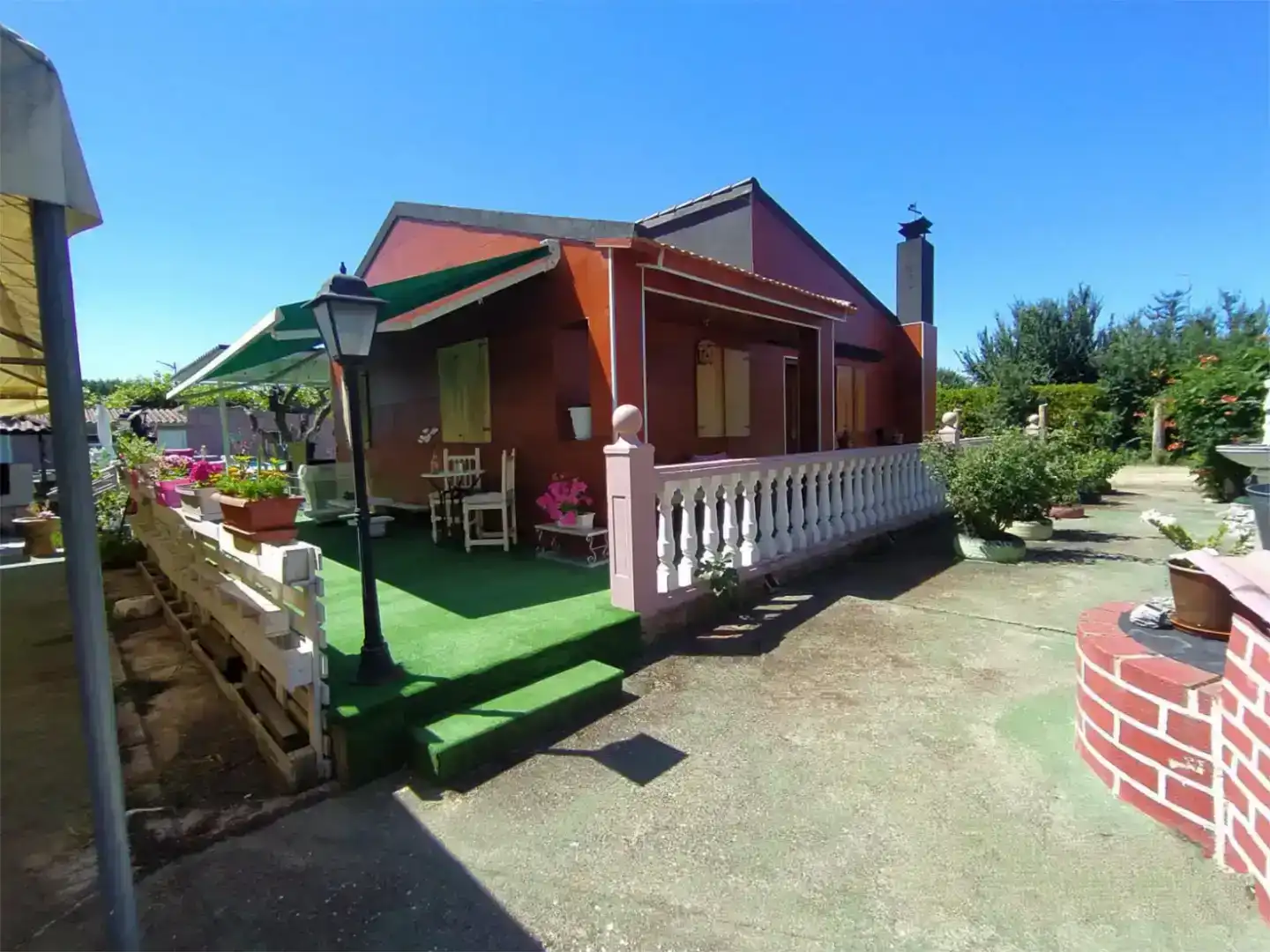 Vista exterior de Casa o xalet en venda en El Pino de Tormes amb Piscina, Moblat i Forn