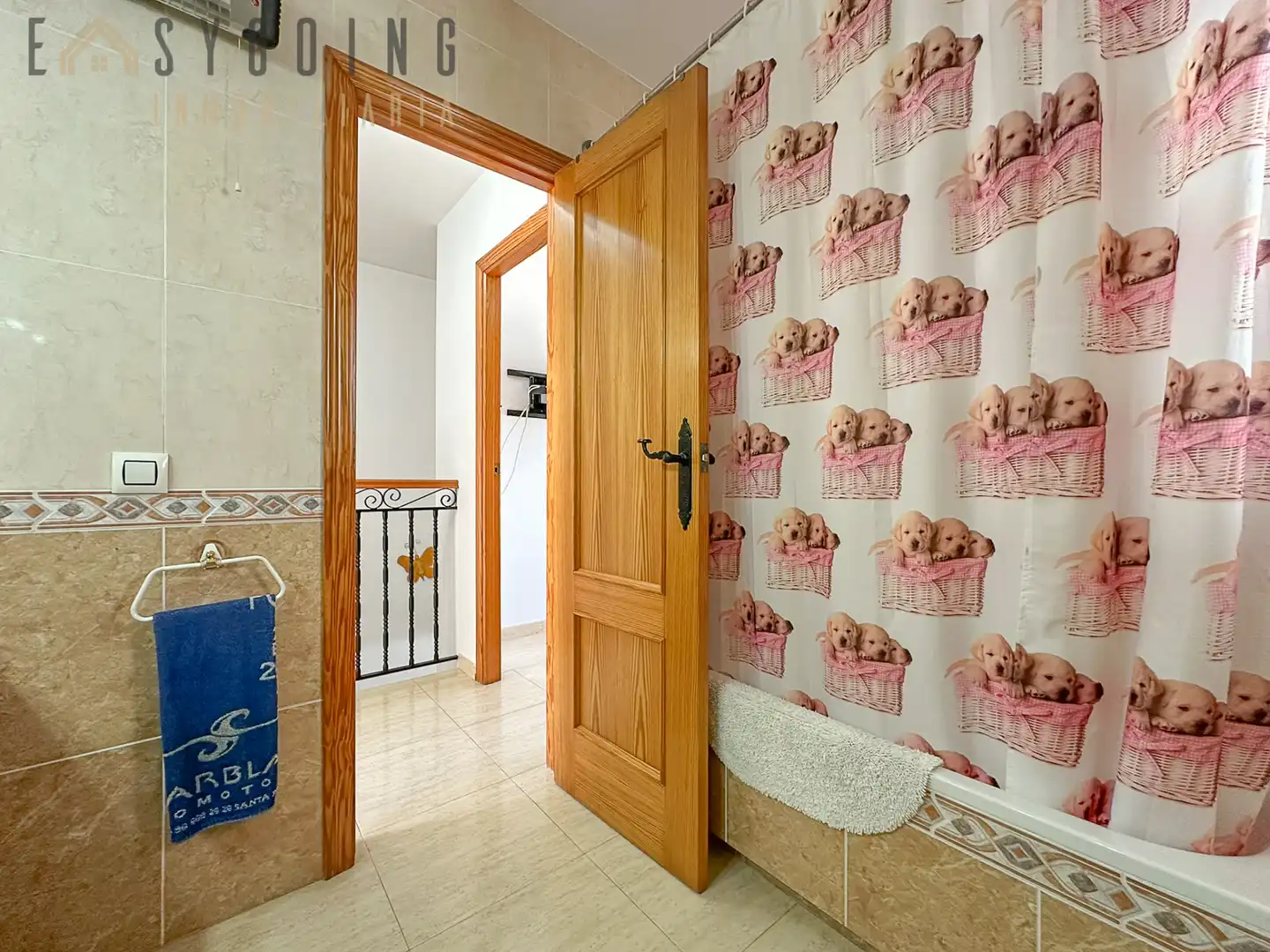 Badezimmer von Einfamilien-Reihenhaus zum Verkauf in Santa Pola mit Klimaanlage, Terrasse und Gemeinschaftspool