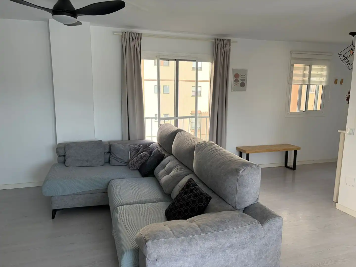Living room of Flat for sale in Mijas  with Air Conditioner, Furnished and Oven