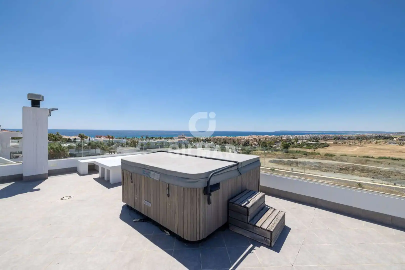 Terraza de Casa o chalet en venta en Zahara de los Atunes con Calefacción, Jardín privado y Piscina
