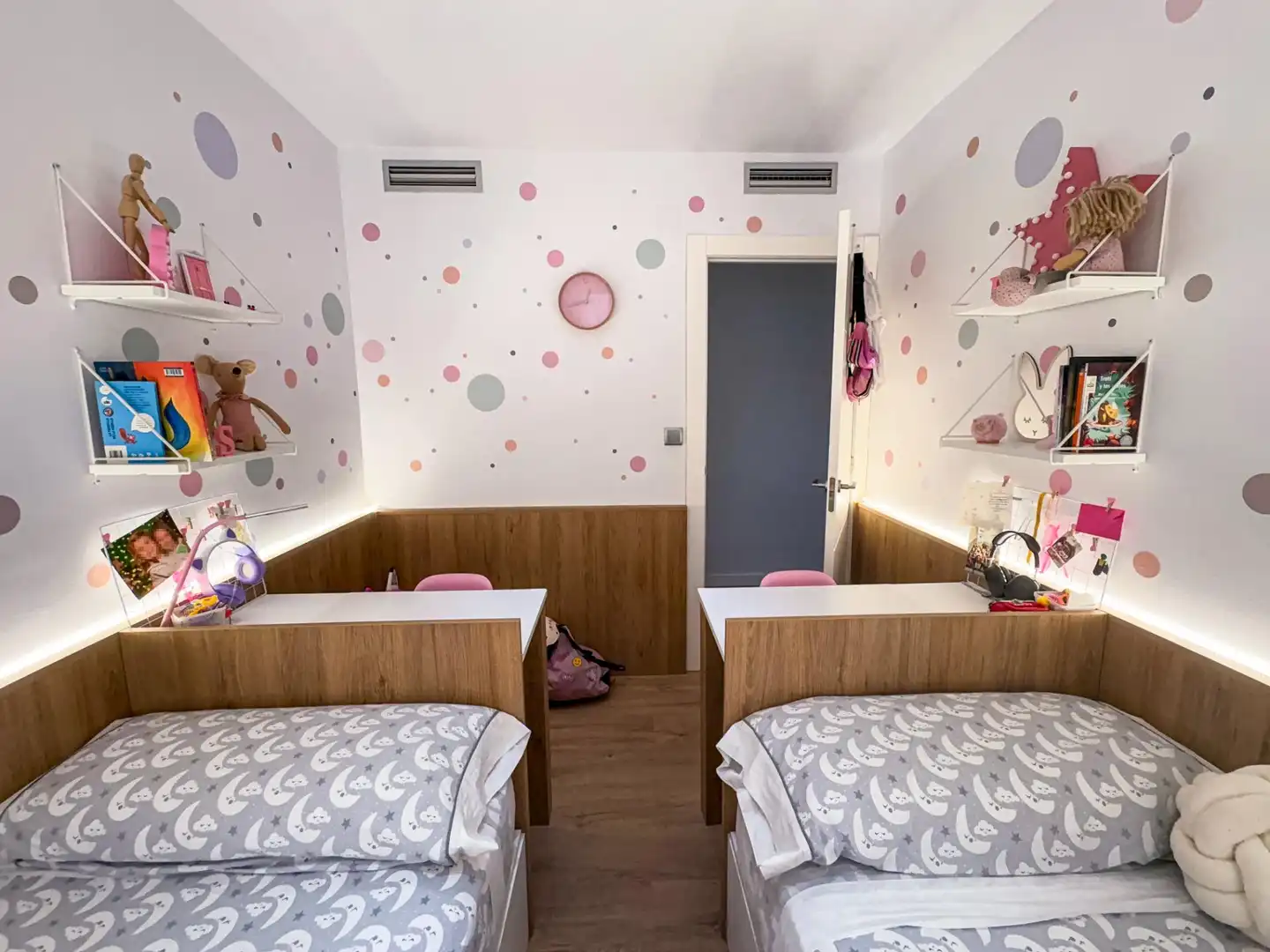 Dormitori de Apartament en venda en Pilar de la Horadada amb Aire condicionat, Terrassa i Traster