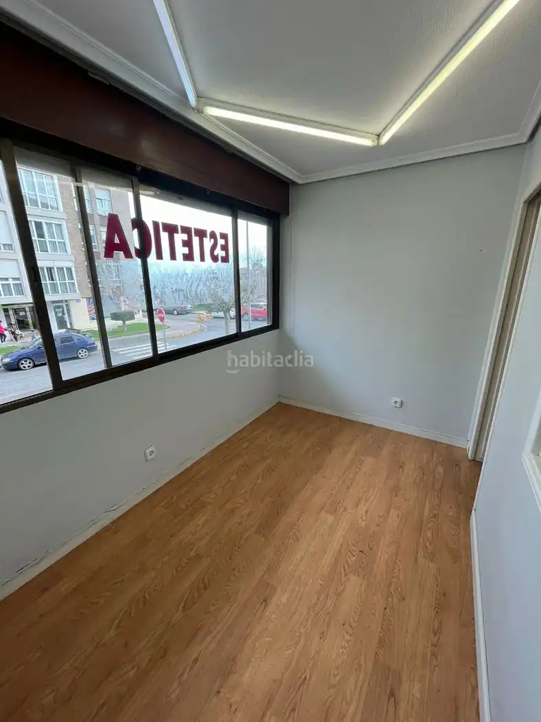 Local comercial de lloguer a Avenida Menéndez Pelayo 32A, imagen 4