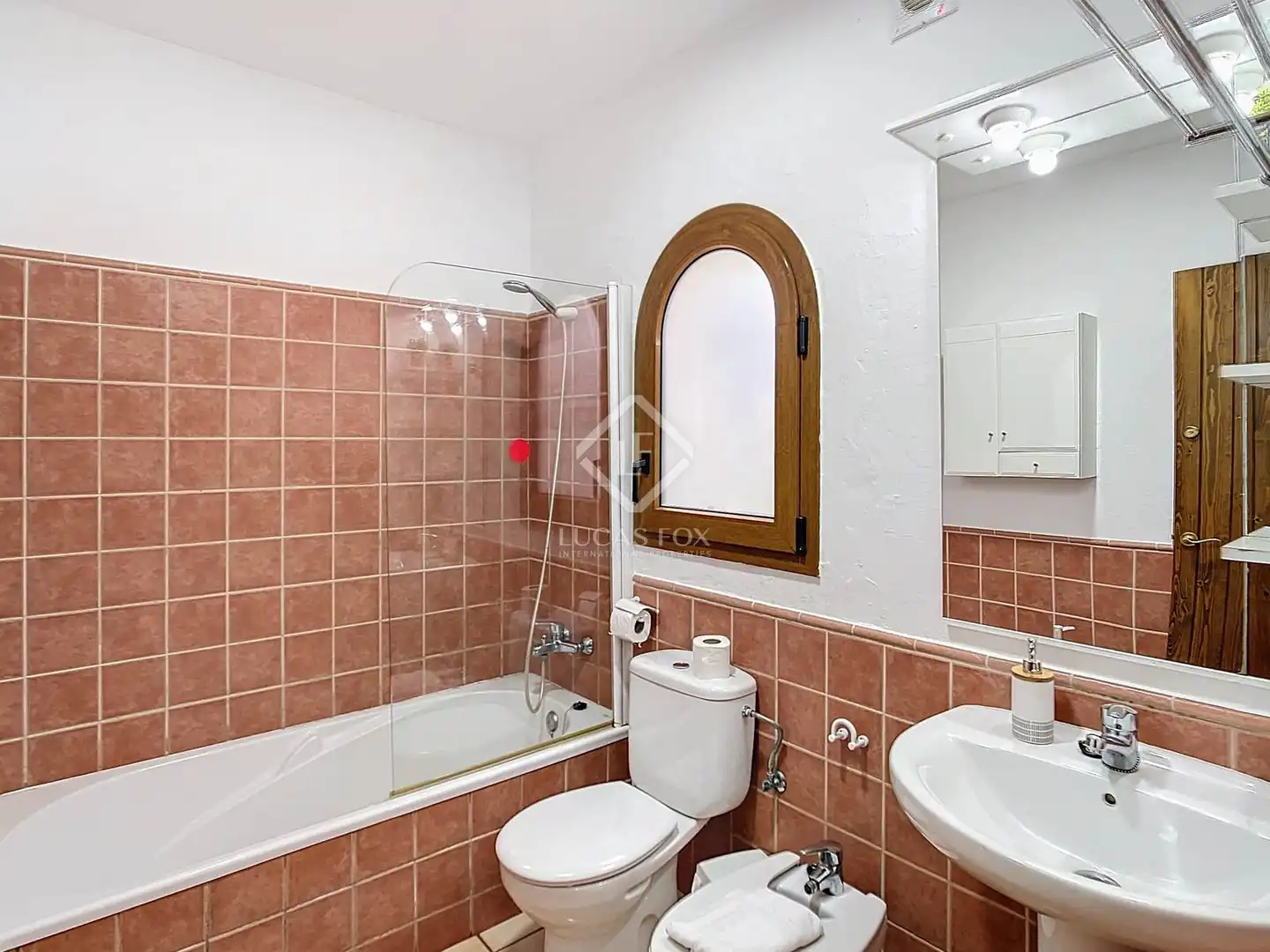 Badezimmer von Country house zum Verkauf in Ciutadella de Menorca mit Klimaanlage, Heizung und Privatgarten