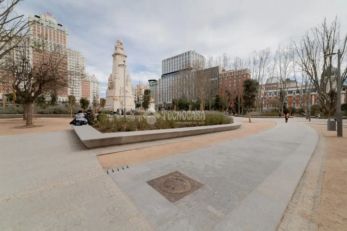Exterior view of Flat for rent in Madrid  with Air Conditioner and Heating