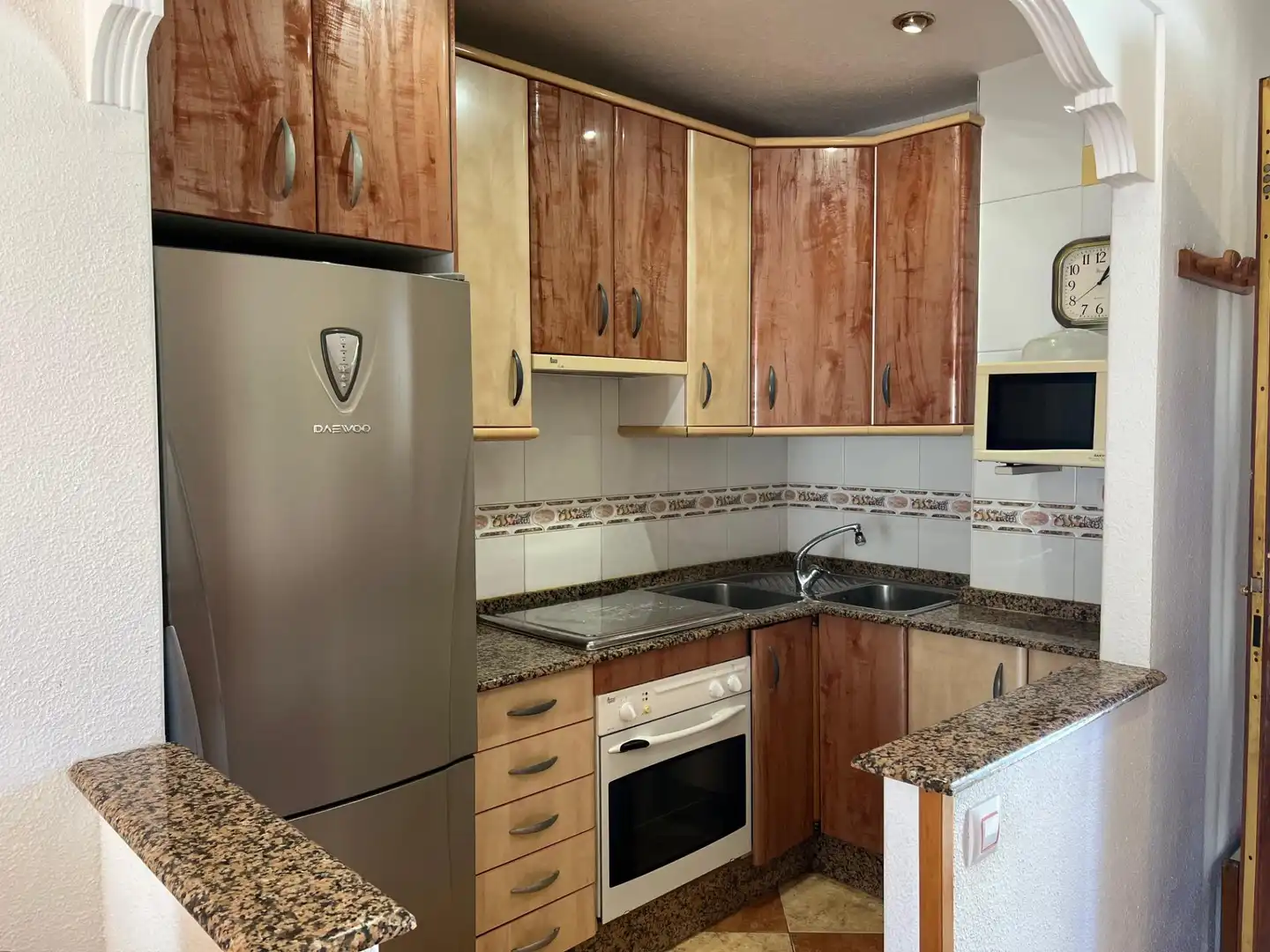 Cocina de Piso en venta en Benidorm con Aire acondicionado, Terraza y Amueblado