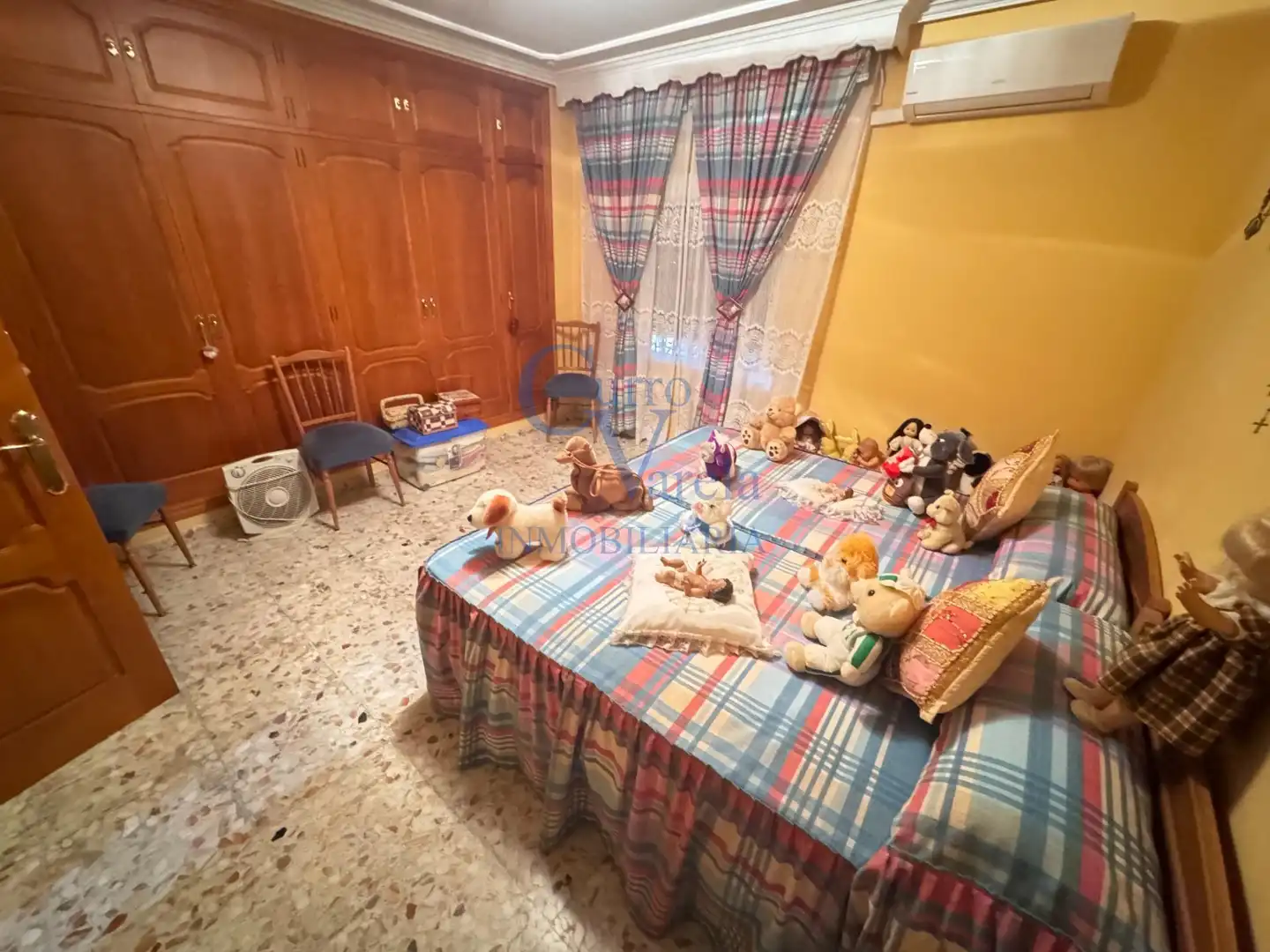 Country homes for sale in Dos Hermanas  with Air Conditioner, Heating and Private garden