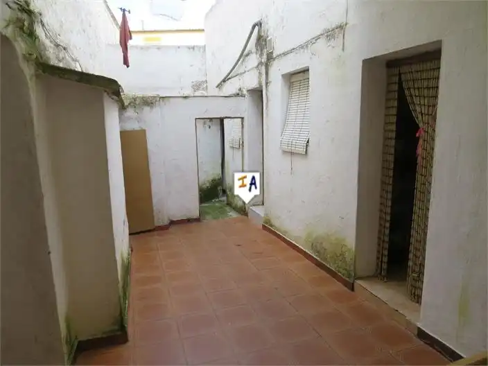 Casa adosada en venta en Santiago de Calatrava