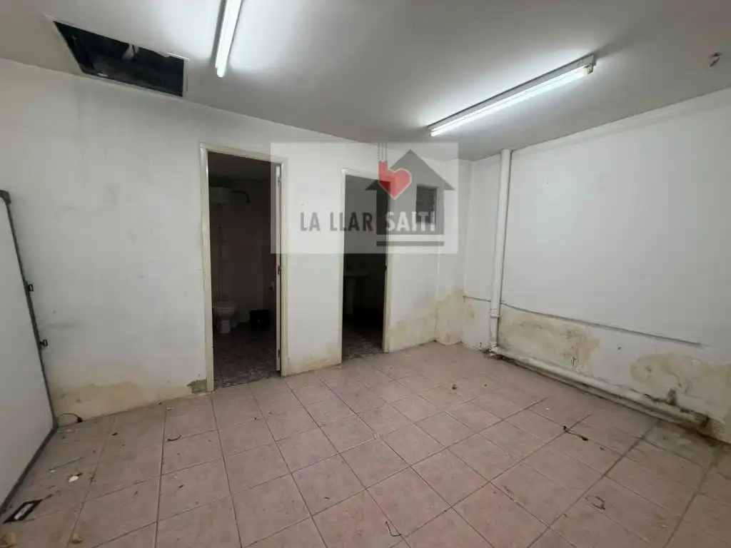 Local comercial de lloguer a Avenida Pais Valencia, imagen 6