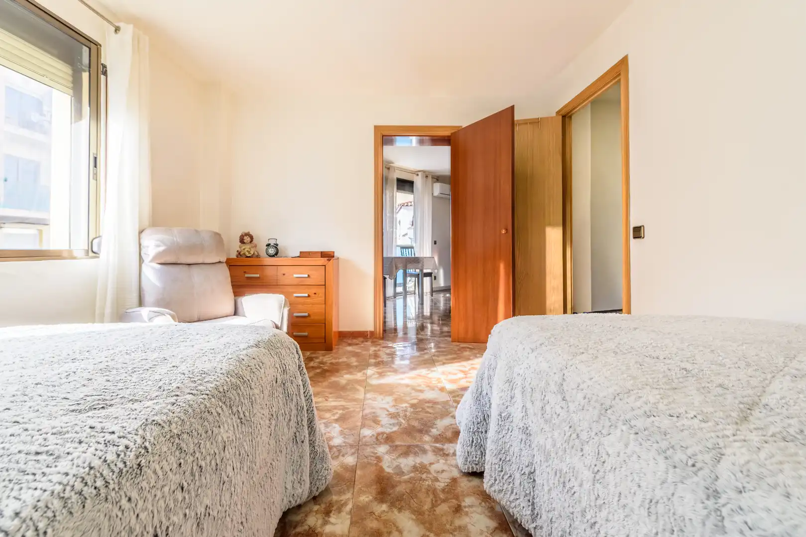Schlafzimmer von Wohnung zum Verkauf in Tarragona mit Klimaanlage, Möbliert und Ofen