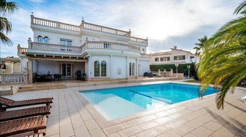 Lujosa villa con vistas al mar en venta en Sa Torre, Lluchmajor, Mallorca.
