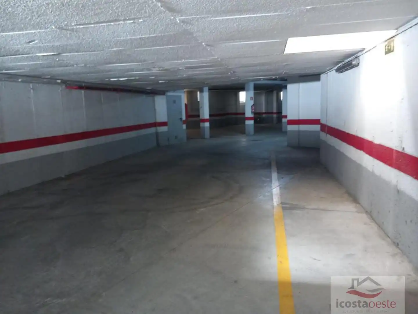 Aparcament de Casa o xalet en venda en El Puerto de Santa María amb Aire condicionat, Calefacció i Piscina comunitària