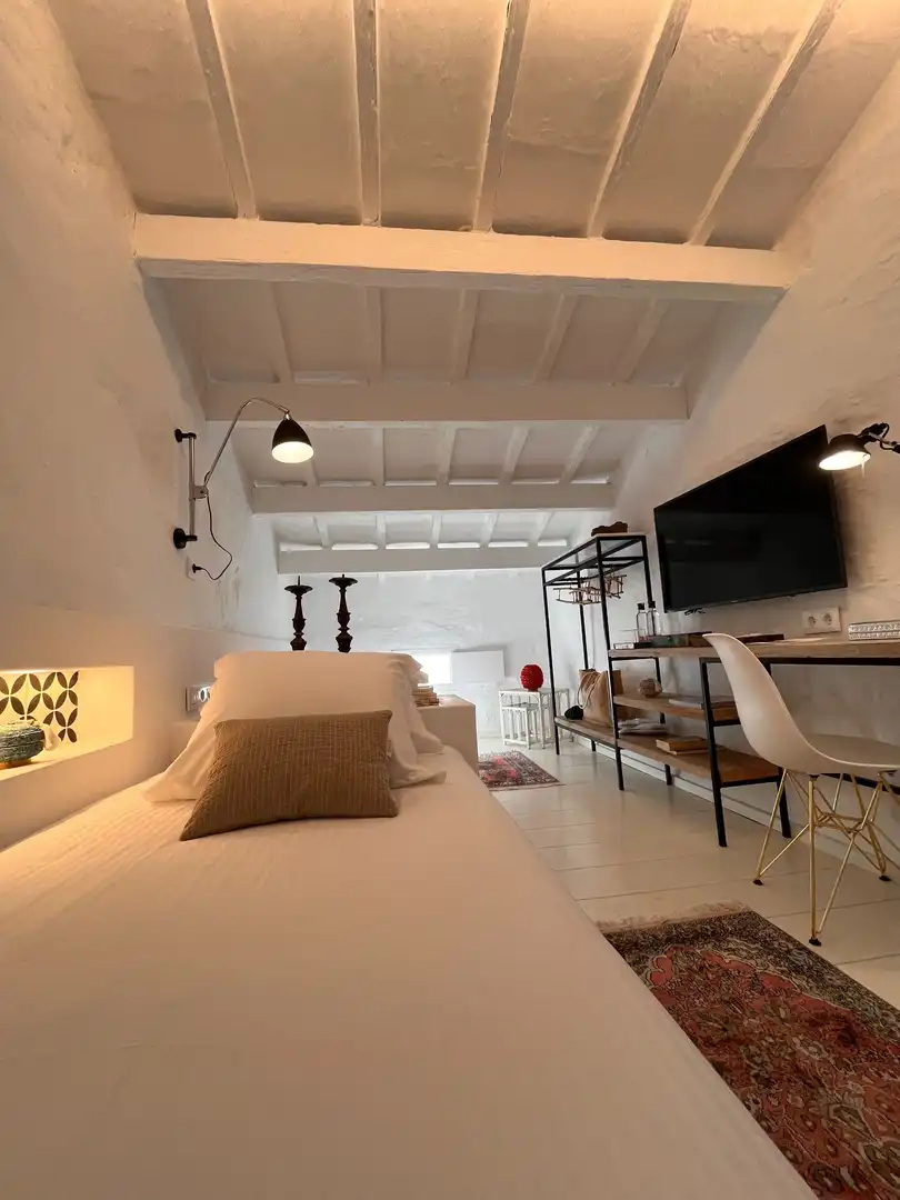 Schlafzimmer von Country house zum Verkauf in Es Migjorn Gran mit Klimaanlage, Heizung und Privatgarten