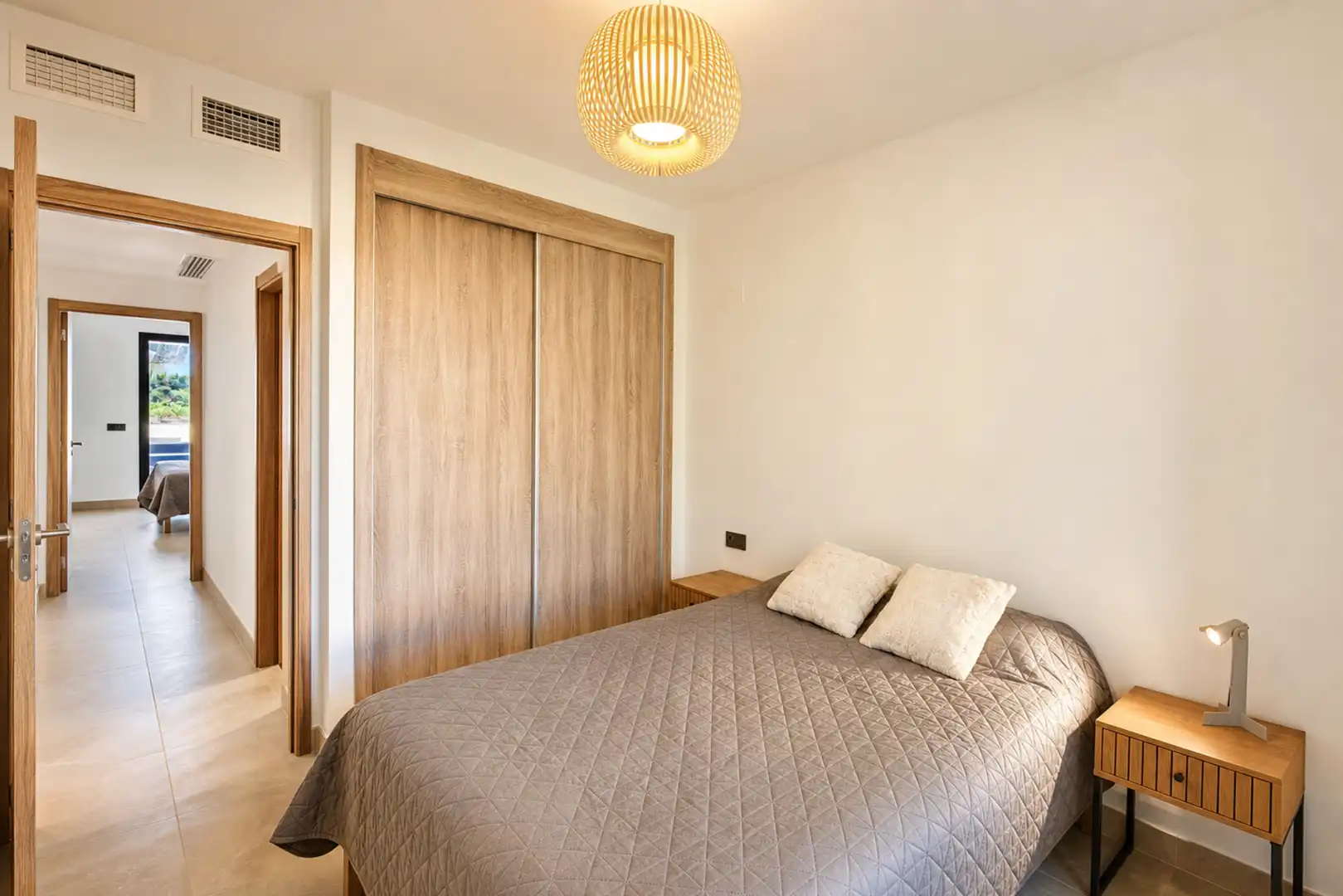 Habitación de Planta baja en venta en Casares con Aire acondicionado, Jardín privado y Terraza