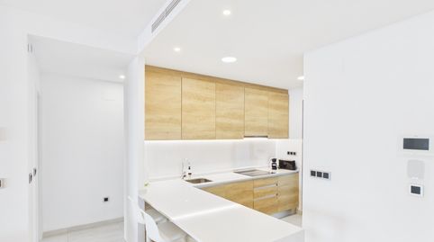 Elegancia, altura y exclusividad frente al Mediterráneo. Este impresionante apartamento en la planta 18 de Sunset Waves Benidorm r, imatge 5