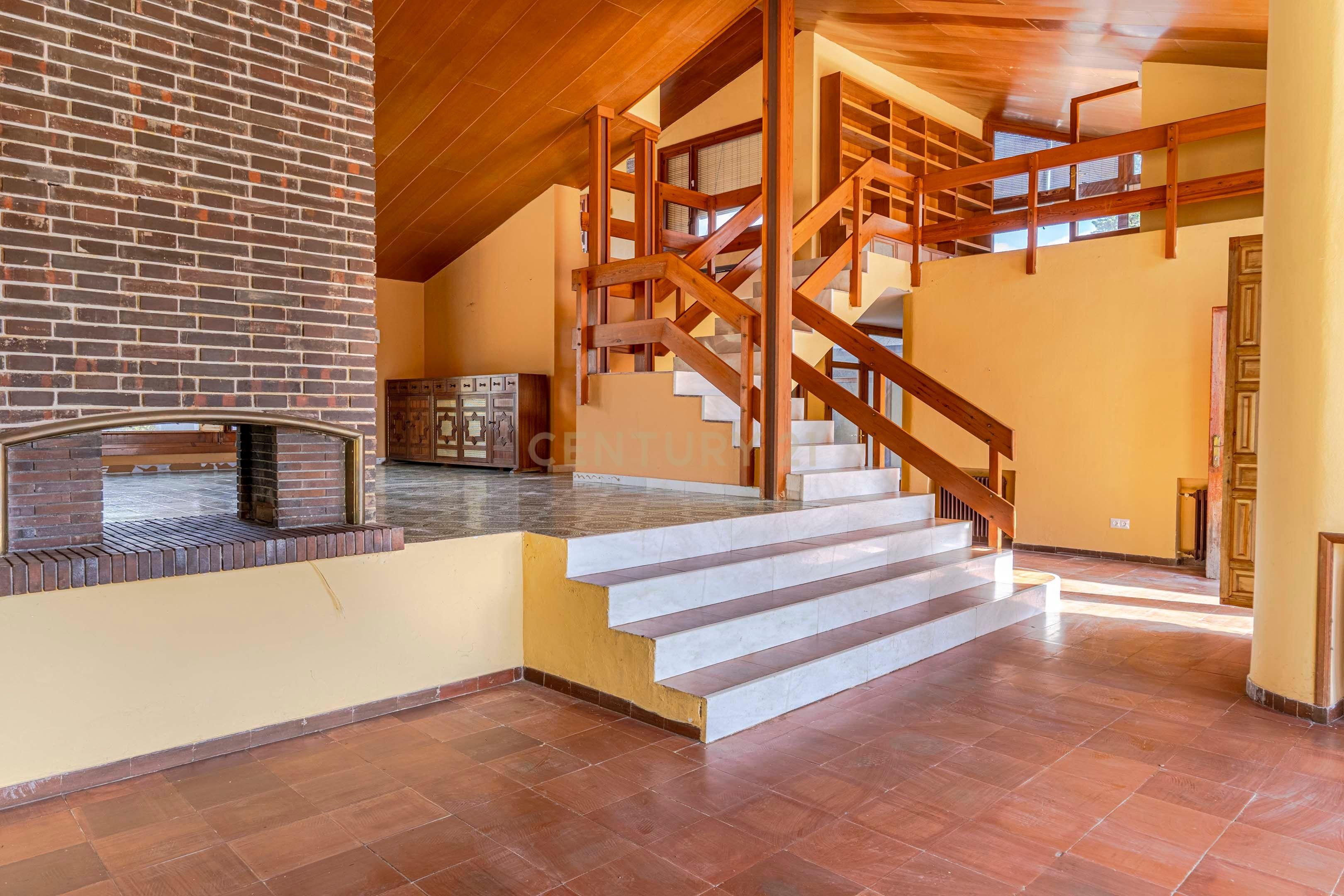 Casa o chalet en venta en Albolote con Jardín privado, Trastero y TV