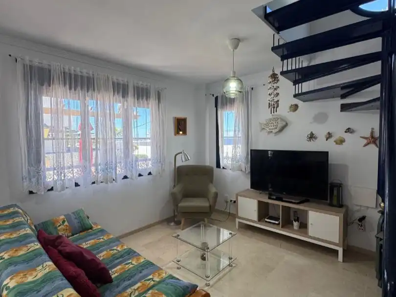 Sala de estar de Casa o chalet de alquiler en Agaete con Terraza, Amueblado y Horno