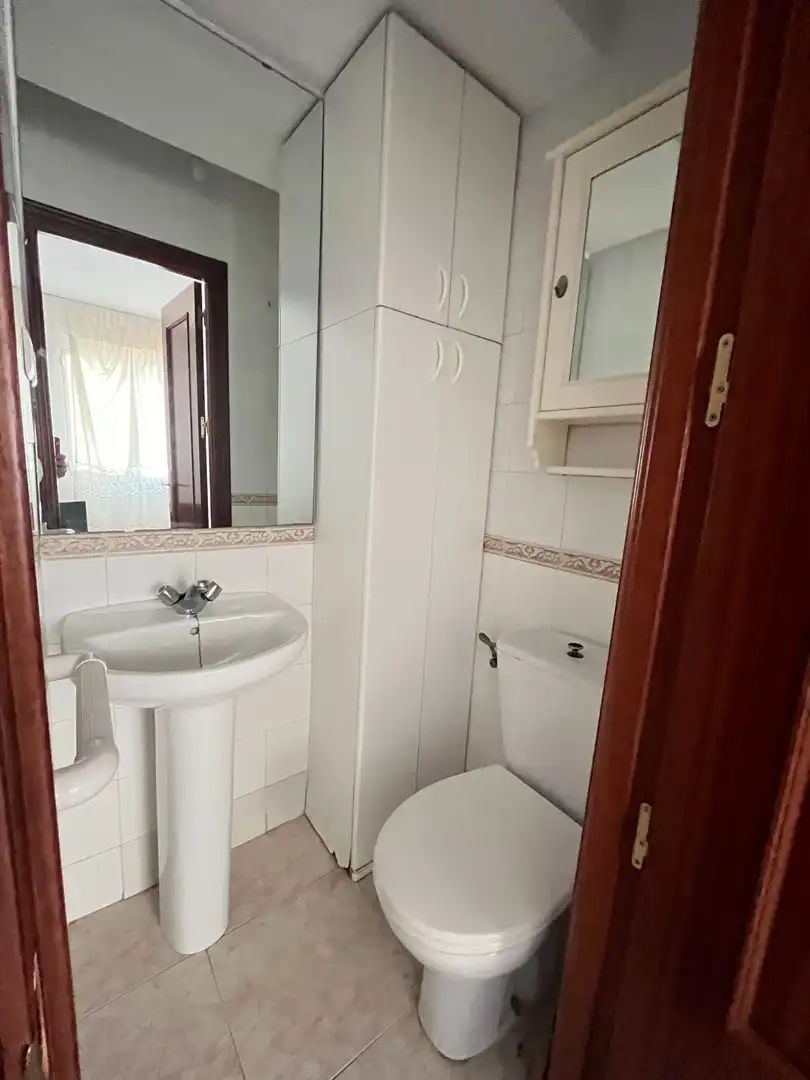 Bathroom of Flat for sale in Málaga  with Terrace