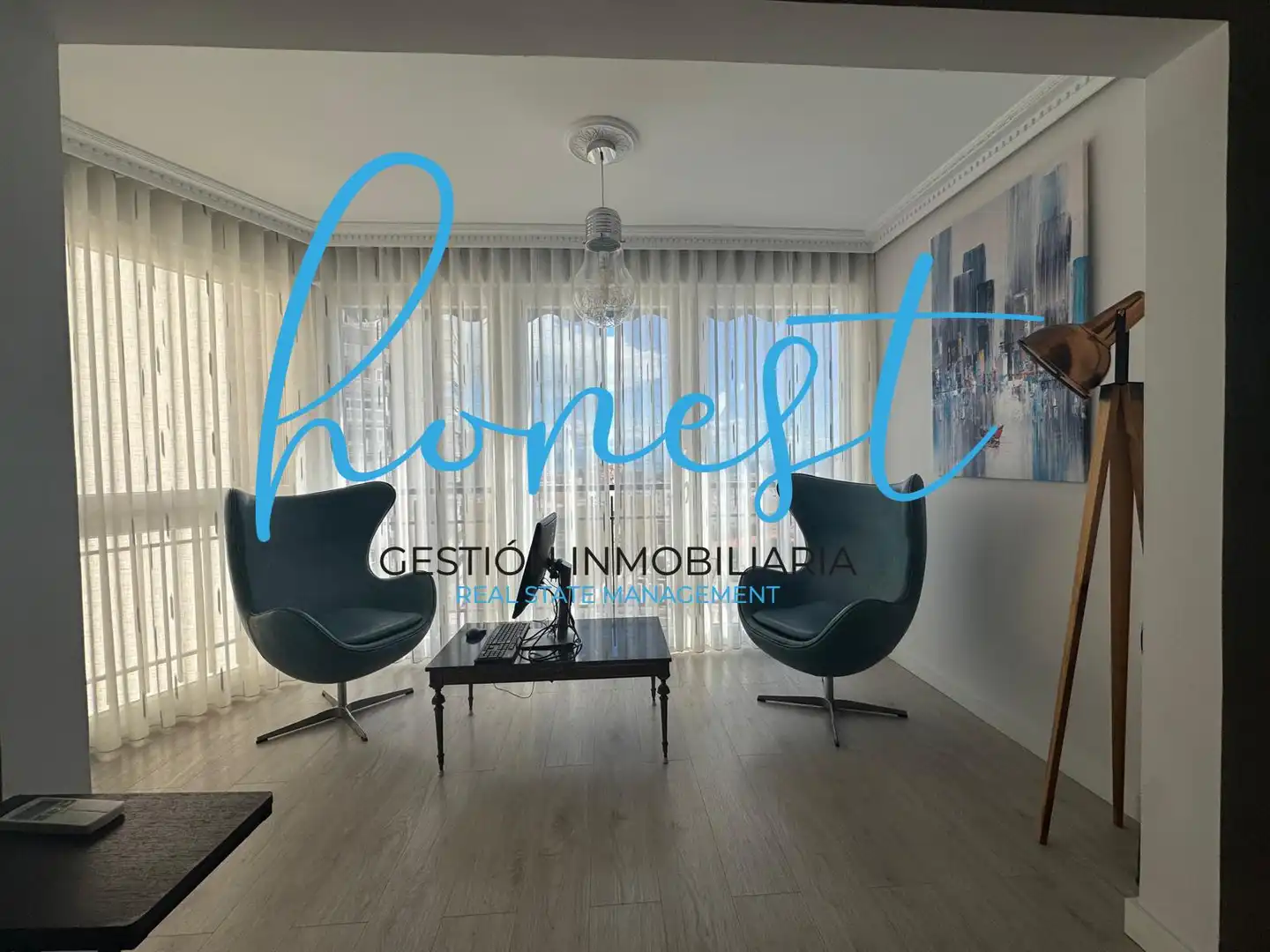 Sala de estar de Piso en venta en Torremolinos con Aire acondicionado, Terraza y Amueblado