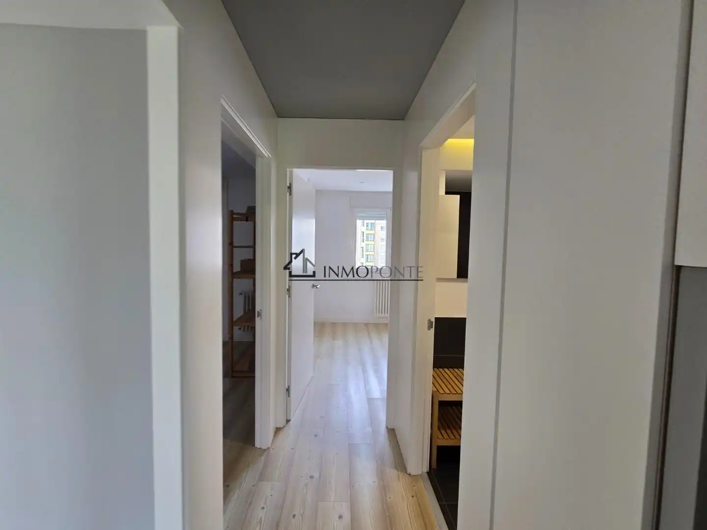 Piso en venta en Pontevedra Capital  con Calefacción, Horno y Lavadora