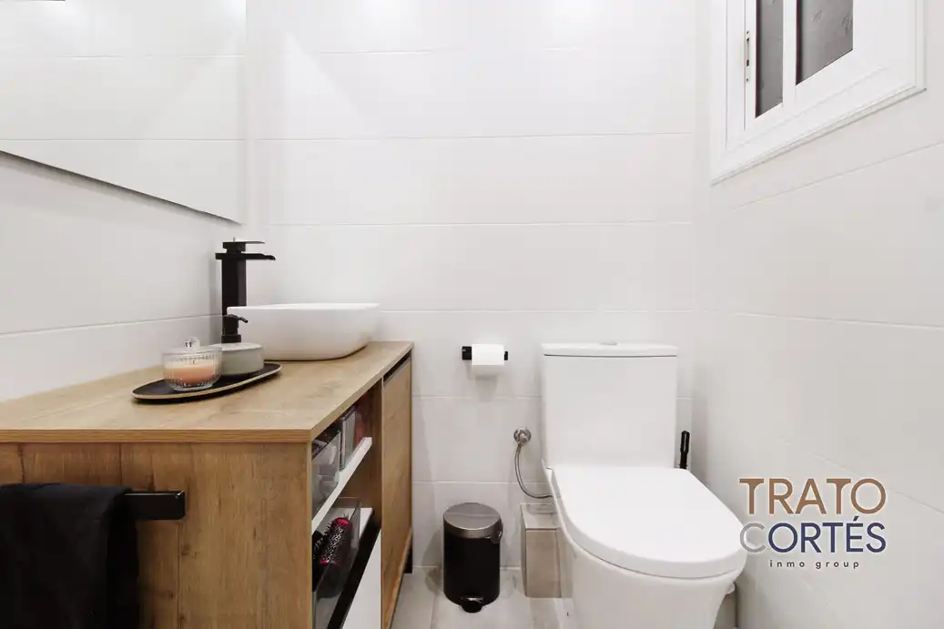 Appartamento con terrazza in vendita a Carrer de Montflorit, imagen 13