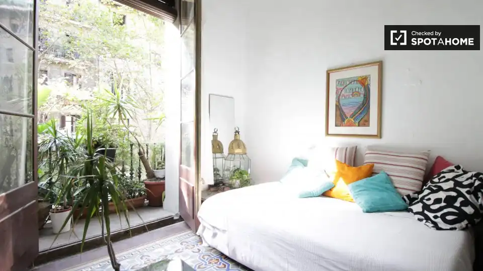 Piso con terraza en alquiler en Ciutat Vella, imagen 17