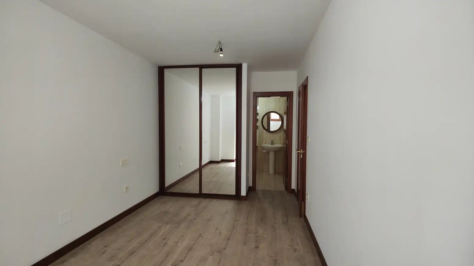Wohnung zum Verkauf in Gijón  mit Heizung, Terrasse und Abstellraum