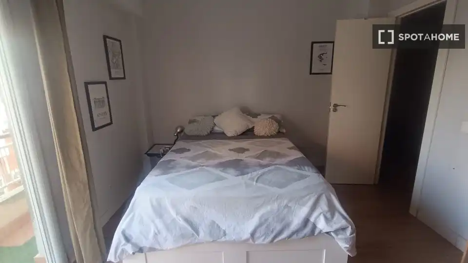 Habitación de Piso para compartir en Alicante / Alacant con Aire acondicionado, Calefacción y Amueblado