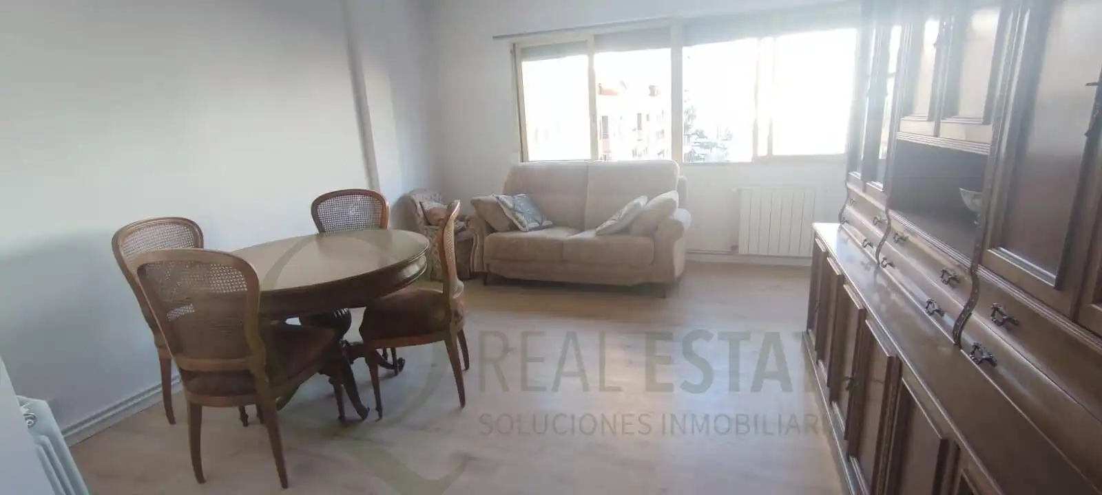 Sala de estar de Piso de alquiler en Alicante / Alacant con Calefacción, Terraza y Amueblado