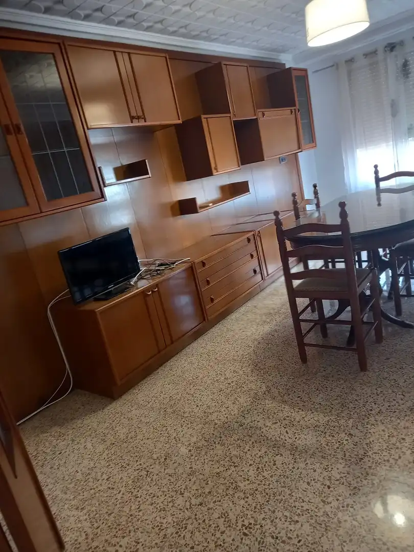 Appartamento con terrazza in affitto a Rubert y Villo, imagen 3