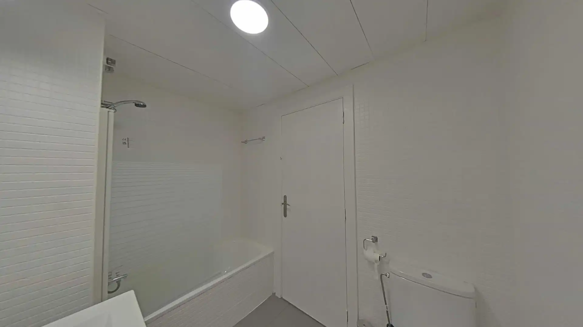 Badezimmer von Wohnung zum Verkauf in Mollet del Vallès
