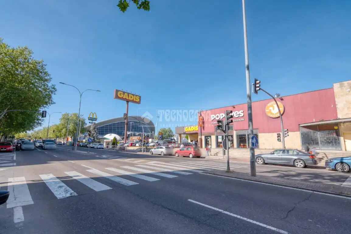 Vista exterior de Piso en venta en Salamanca con Calefacción y Trastero