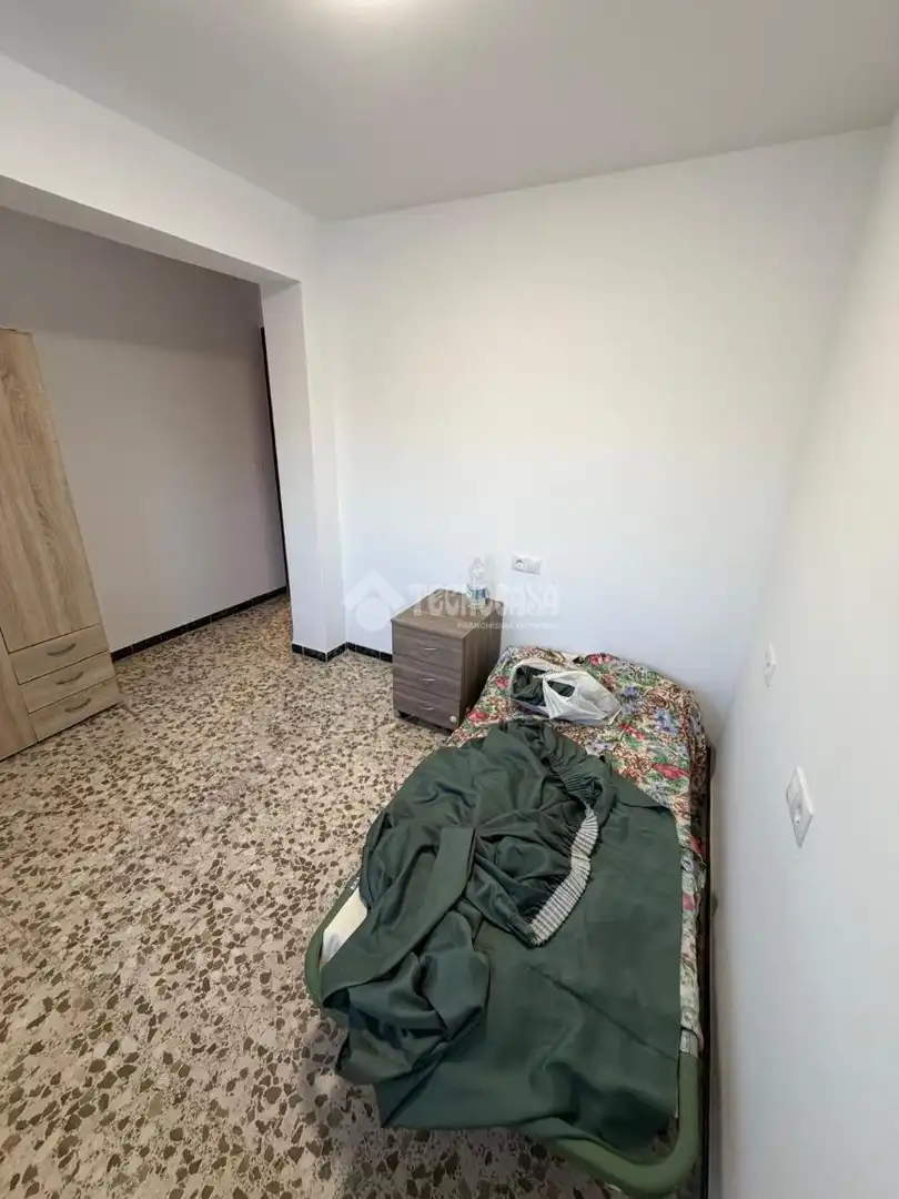 Bedroom of Flat for rent in Sevilla  with Terrace