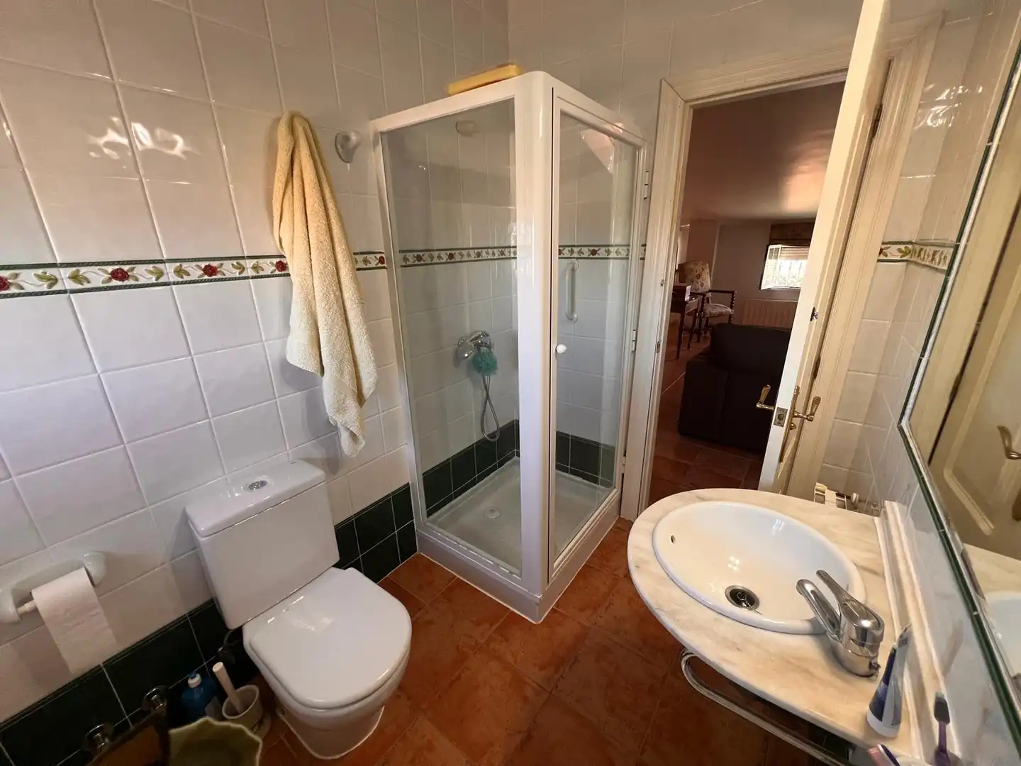 Bany de Casa o xalet en venda en Badajoz amb Aire condicionat, Calefacció i Jardí privat