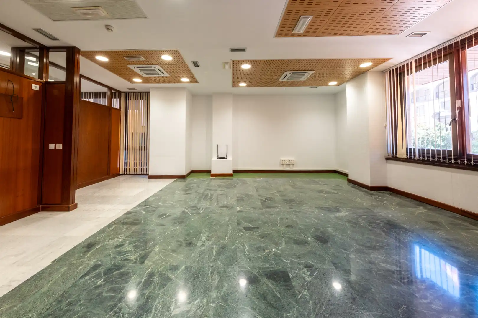 Office space with lift for sale in Calle Bravo Murillo, imagen 81