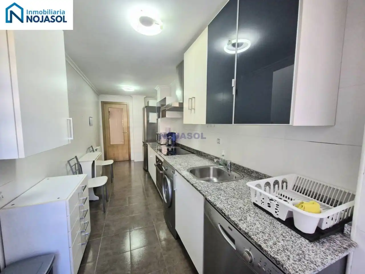 Apartament amb piscina en venda a Calle BARRIO MAEDA, imagen 26