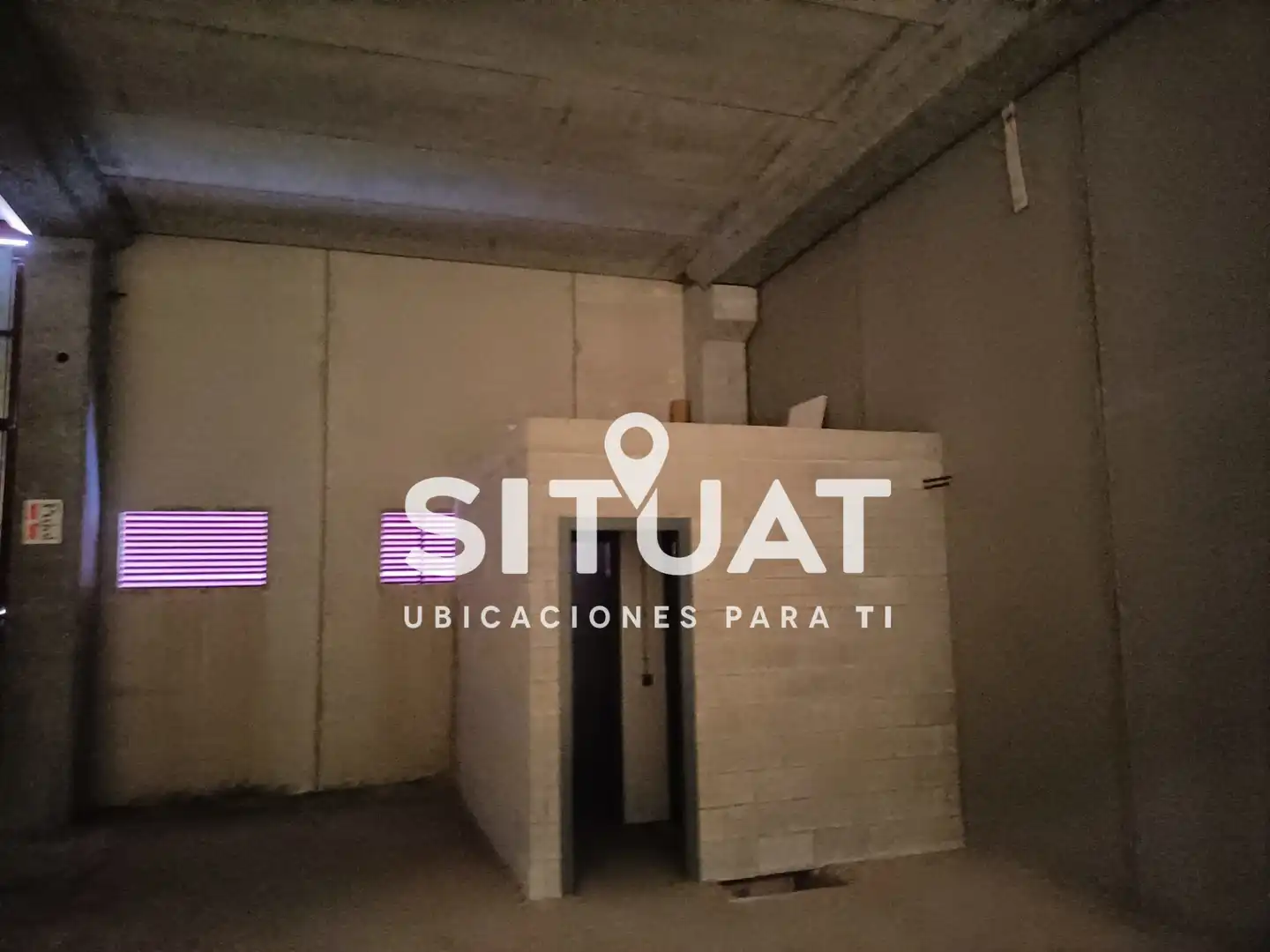 Industrial building for sale in Carrer Miguel Servet 9, imagen 21
