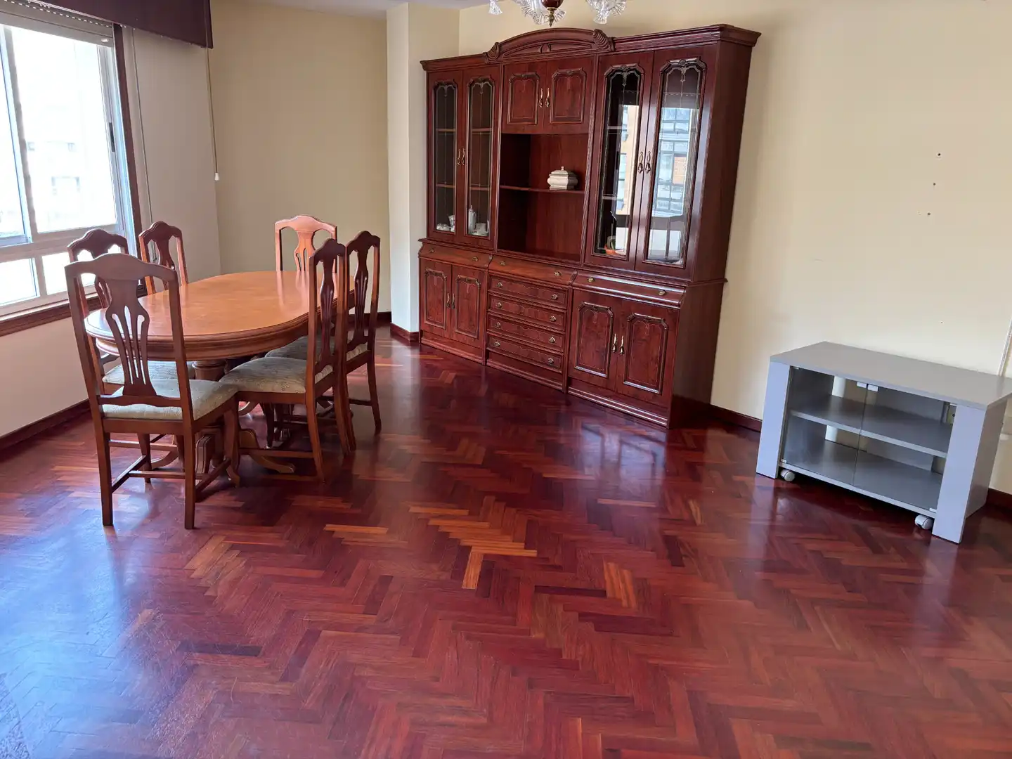Comedor de Piso de alquiler en Culleredo con Calefacción, Parquet y Trastero