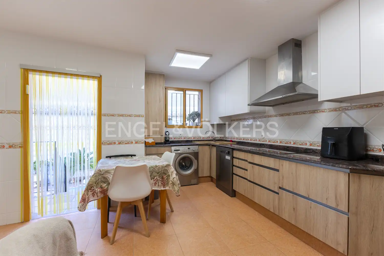 Cocina de Casa o chalet en venta en Paterna con Aire acondicionado, Calefacción y Terraza