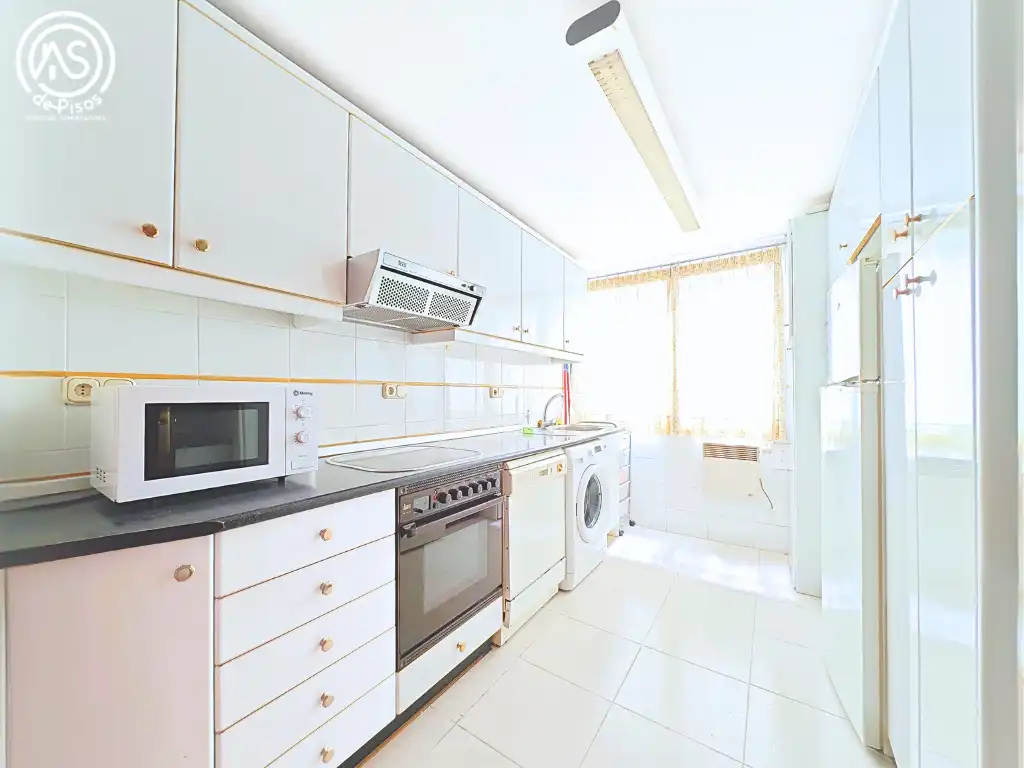 Cocina de Piso en venta en Zaragoza con Aire acondicionado, Calefacción y Amueblado