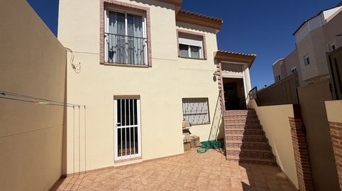 Foto 2 de Casa adosada en venta en Pilar de la Horadada ciudad, Pilar de la Horadada
