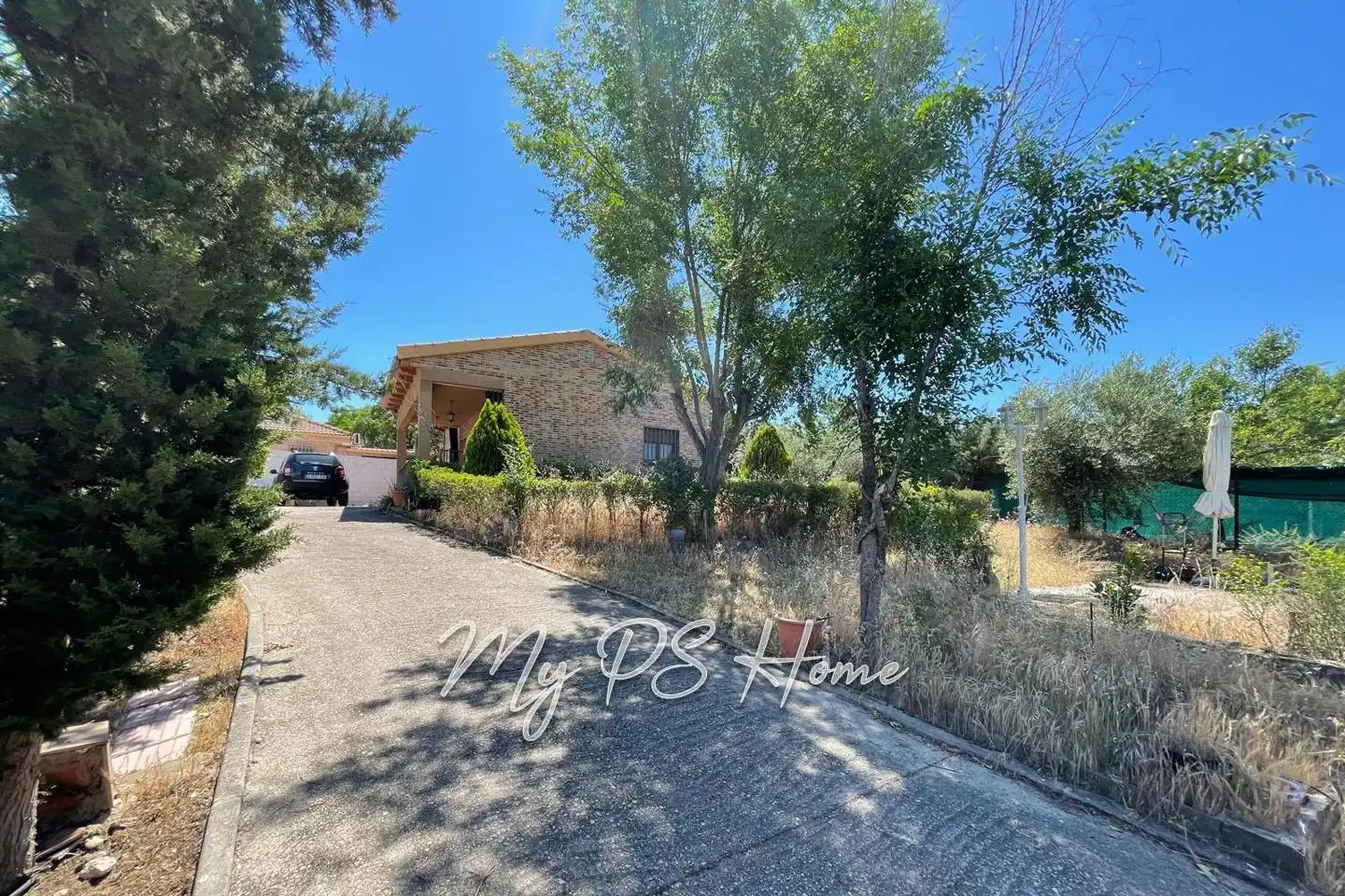 Vista exterior de Casa o chalet en venta en Barajas de Melo con Aire acondicionado, Jardín privado y Amueblado