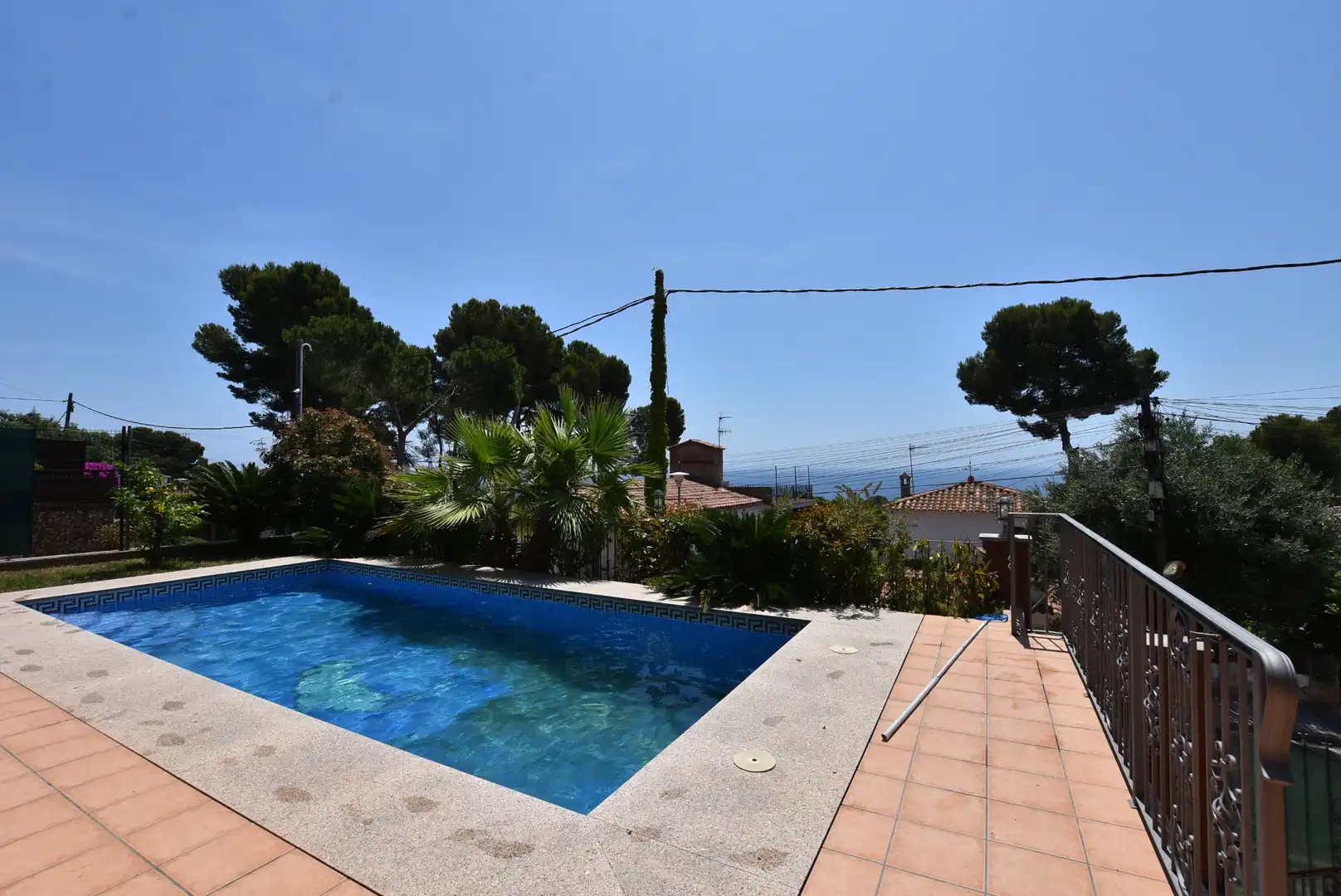 Piscina de Casa o chalet en venta en Castell d'Aro, Platja d'Aro i s'Agaró con Aire acondicionado, Calefacción y Jardín privado