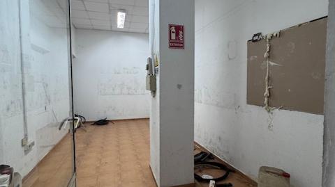 Foto 4 von Geschaftsraum zur Miete in Carrer de la Puebla de Valverde, 5, Vara de Quart,  Valencia Capital