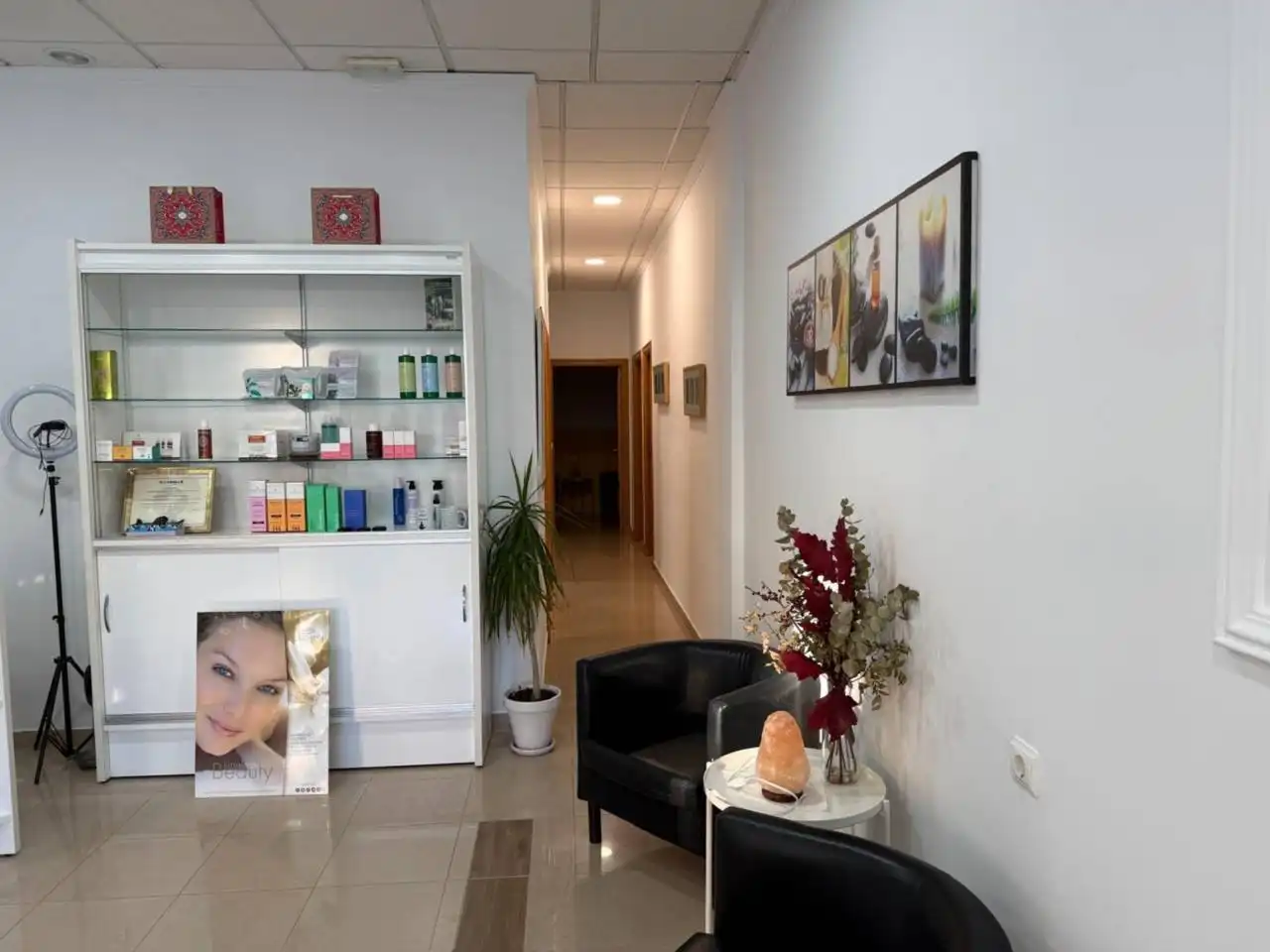 Commercial properties for rent in El Puerto de Santa María  with Air Conditioner and Alarm