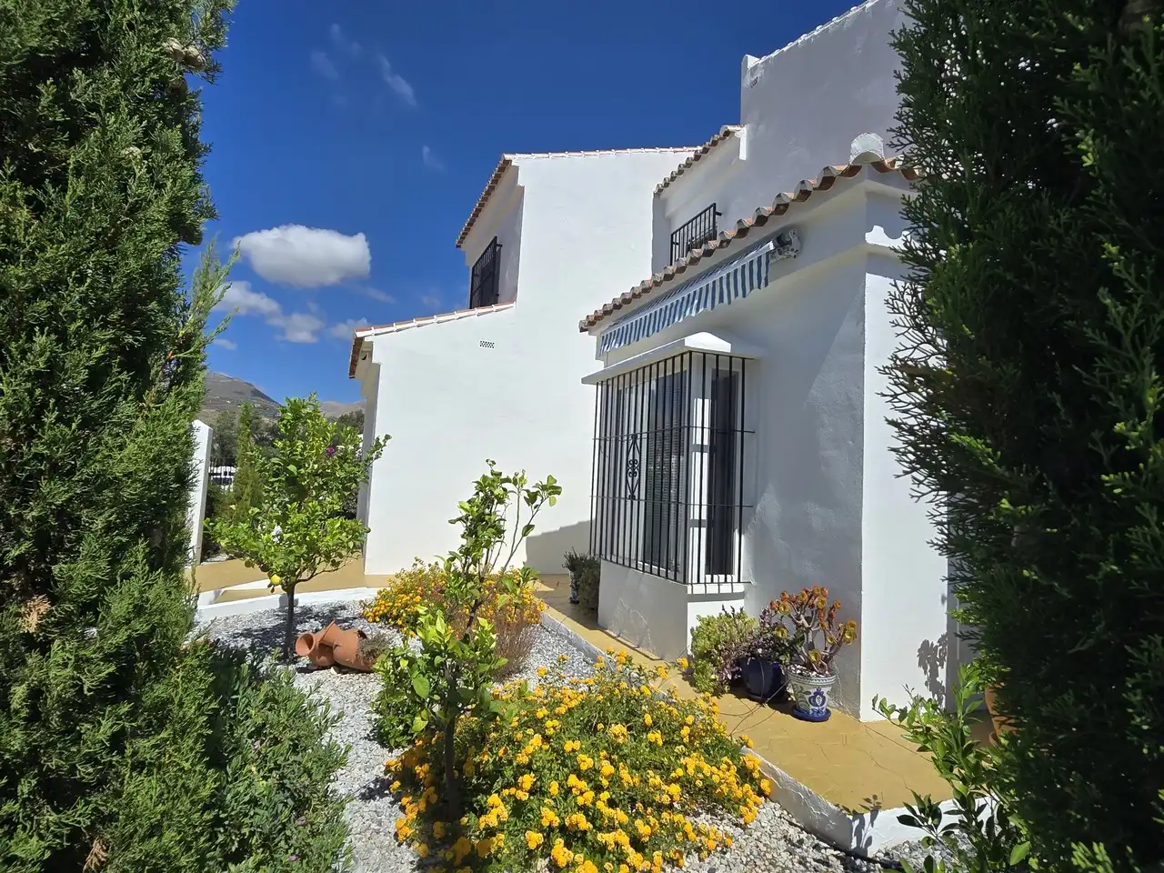 Casa con piscina en venta en Alcaucín, imagen 7