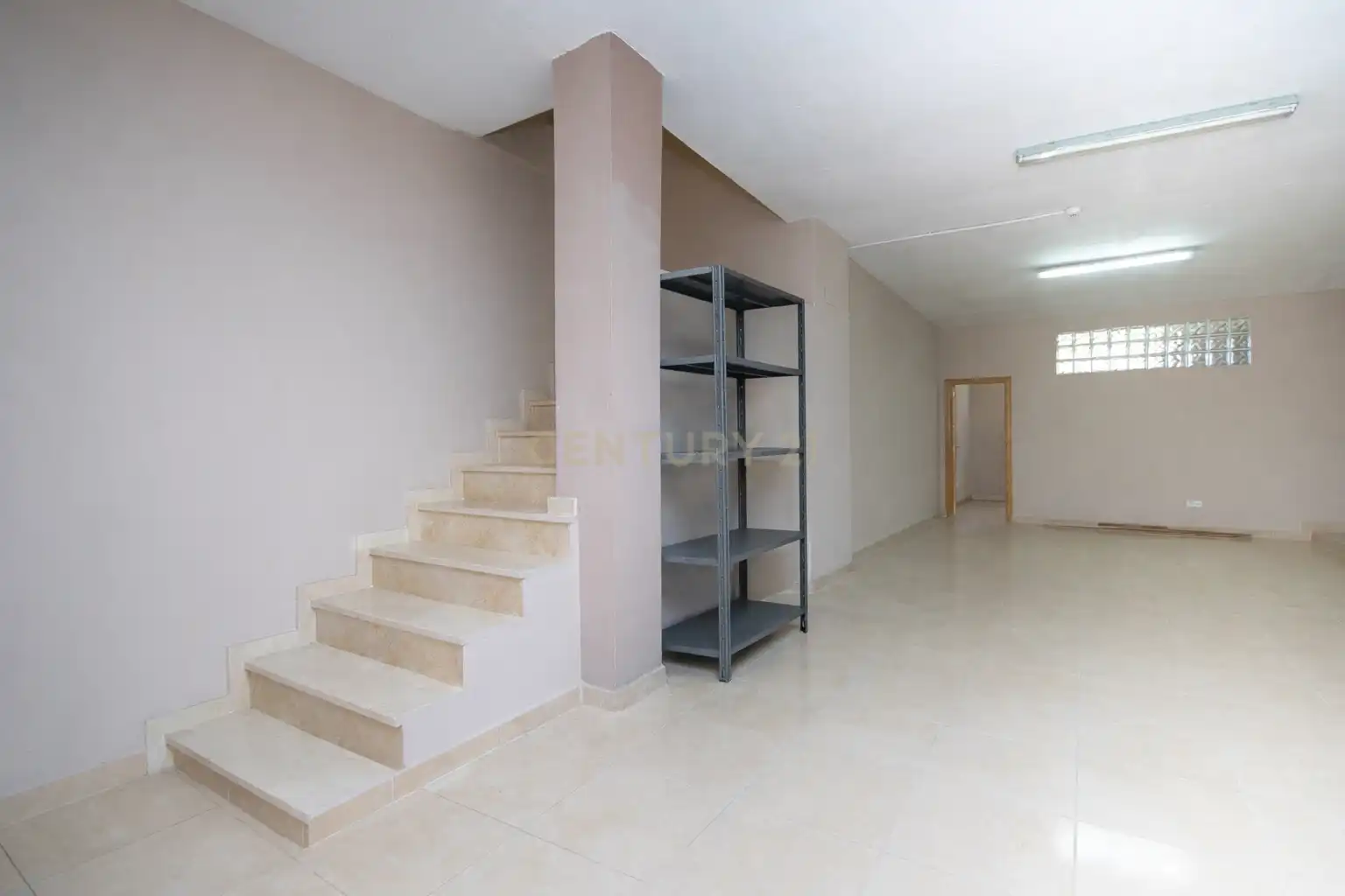 Casa adosada en venta en Alicante / Alacant con Aire acondicionado, Balcón y Piscina comunitaria